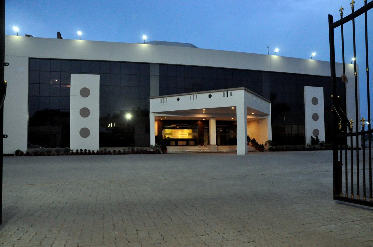 Hotel Suncity Palace Jharsuguda Exterior foto